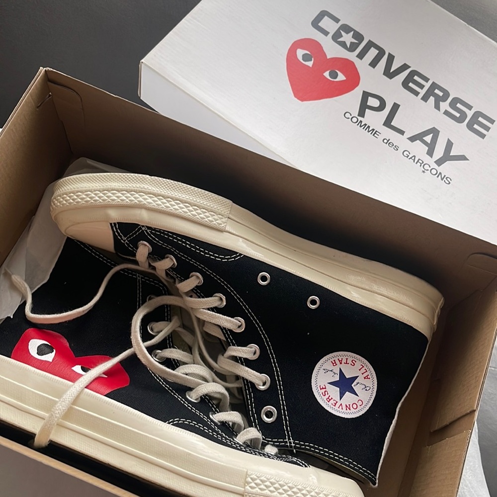 converse comme des garcons